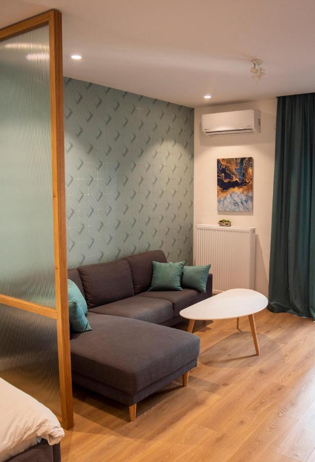 The Caravan Apartments Thessaloniki Buitenkant foto