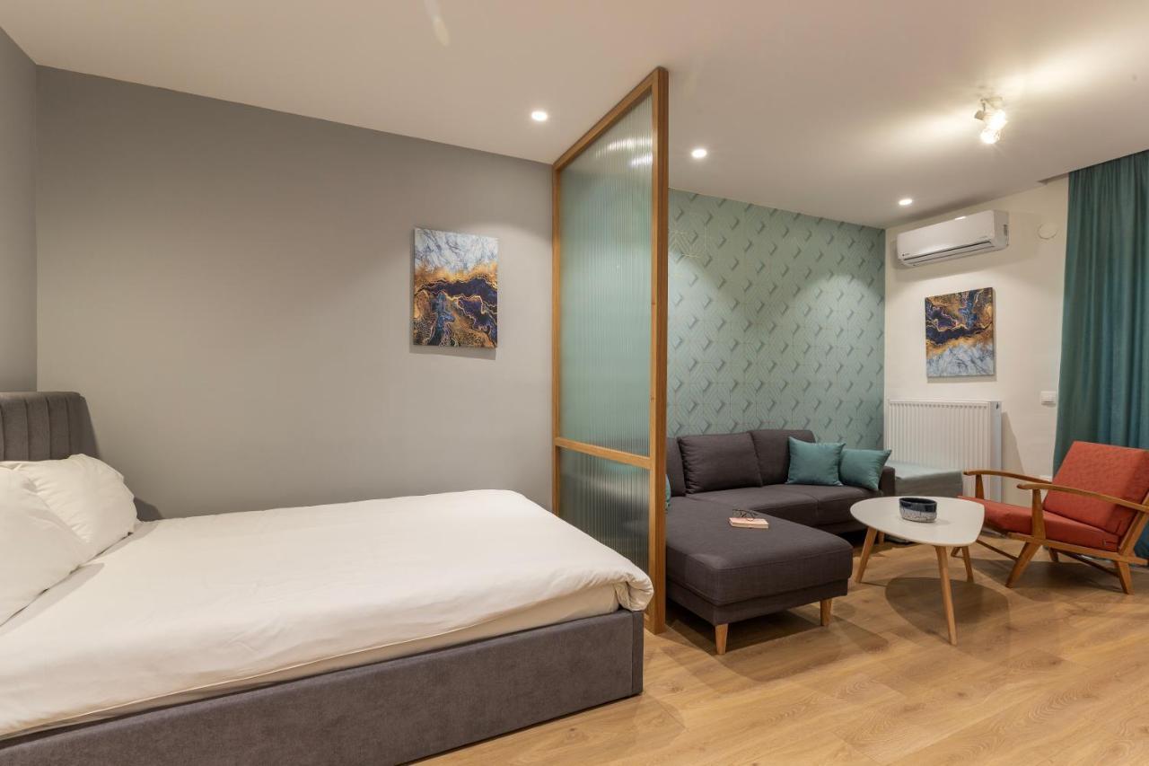 The Caravan Apartments Thessaloniki Buitenkant foto